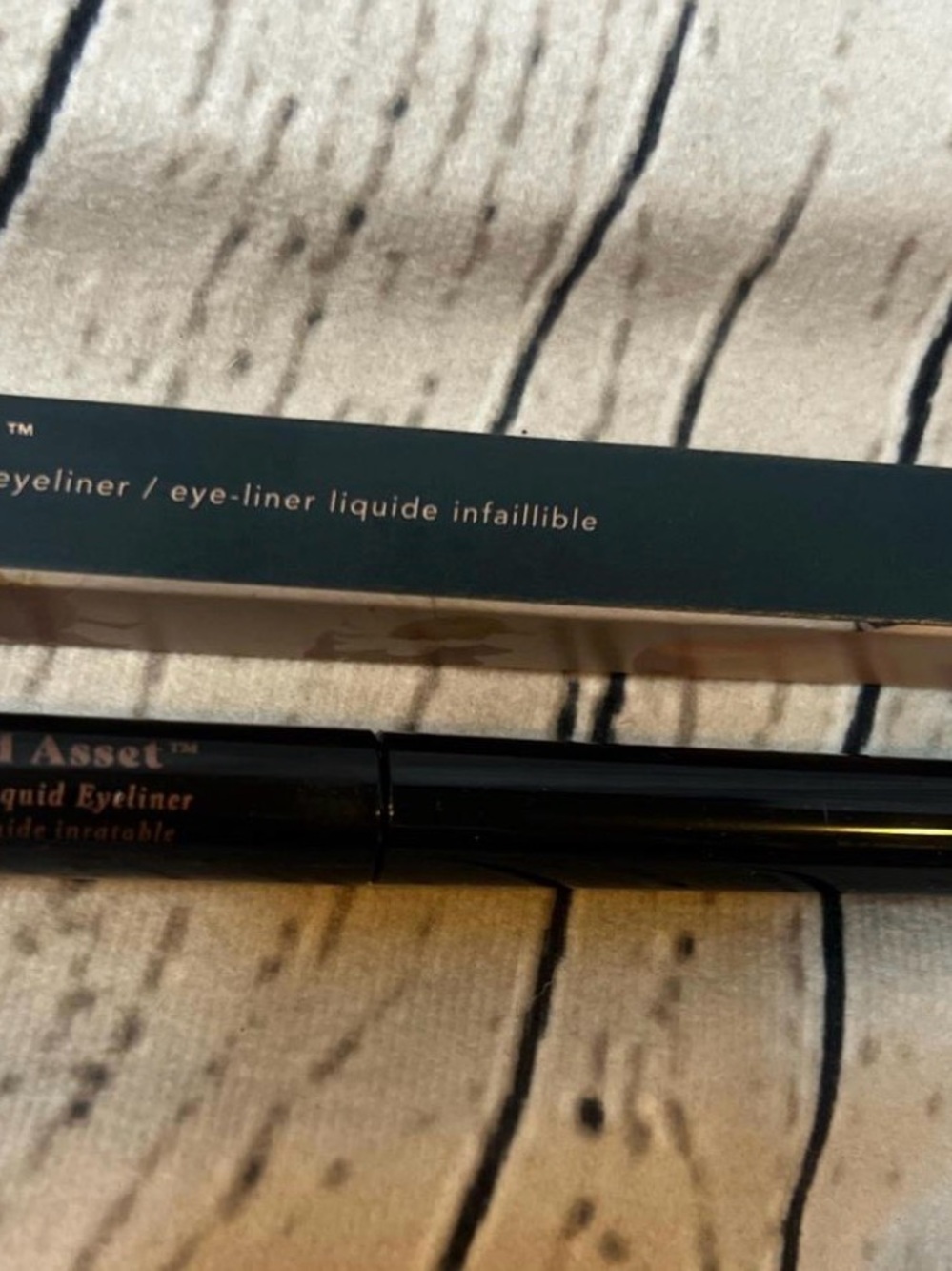 pley Liquid Asset Foolproof Liquid Eyeliner Waterproof Matte Purple 0.05 oz